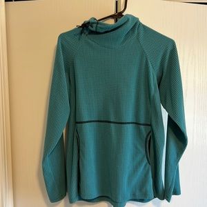 Melanzana ladies fleece hoodie size M